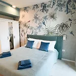 Fairmont Seafront Acquamarine By Casa Check *