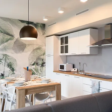 Apartman Fairmont Seafront Acquamarine By Casa Check