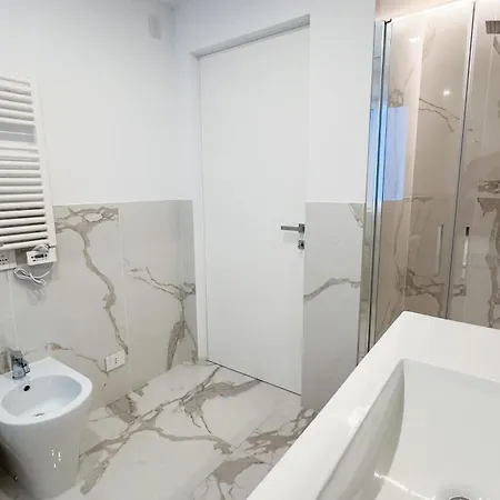 Seafront Modern Farmont Acquamarine