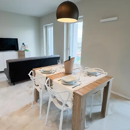 Apartment Seafront Modern Farmont Acquamarine